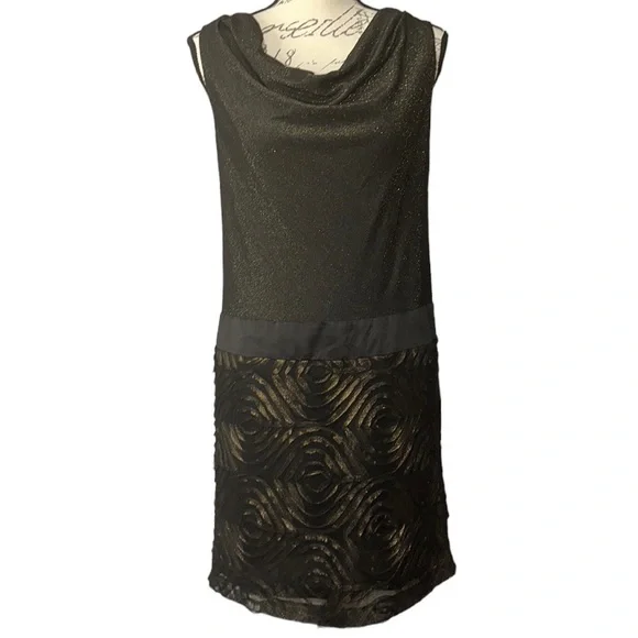 NWTS Adrianna Papell Black Gold Evening Dress Size 4